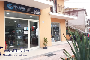 Locale commerciale a Falcone - 122 mq