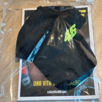 Rivista e cappellino Valentino Rossi
