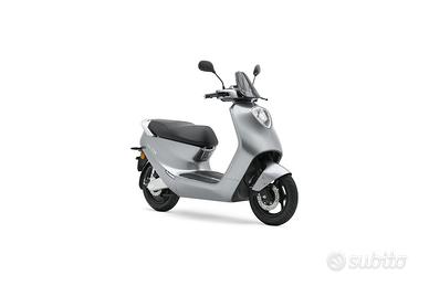 Yadea C1S Scooter Elettrico Ciclomotore 14 Anni