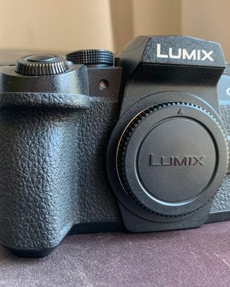 Panasonic Lumix G90