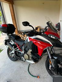 Multistrada v4s performance