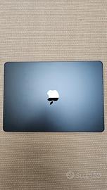MacBook Air M3 13″ – 16GB / 256GB – Pari al nuovo