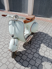 Vespa vna 125