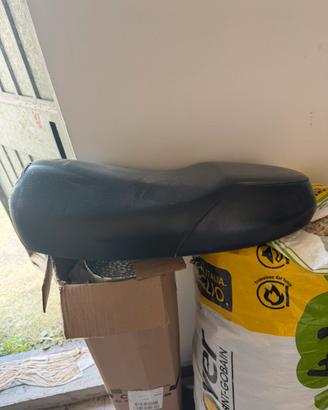 Sella mbk booster /yamaha bw’s