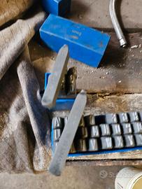 Set punzoni acciaio lettere e numeri 8 mm – W. Ger