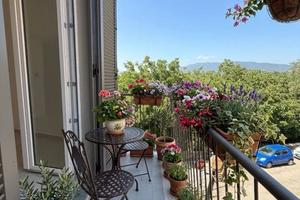 Appartamento di 90 m² con 4 locali e box auto a La