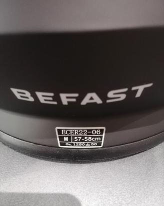 Casco jet BEFAST