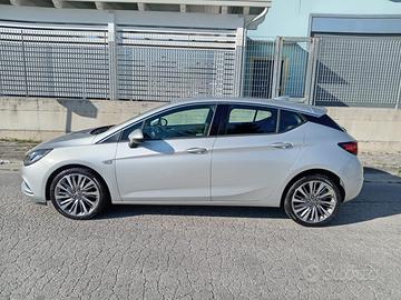 OPEL ASTRA K 1600. 136 CV INNOVATION DIESEL