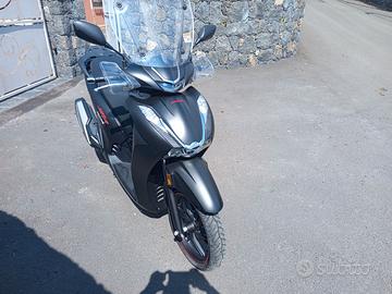 Honda SH 350 sport