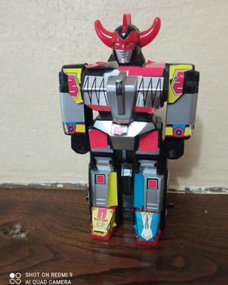 Robot giocattolo 