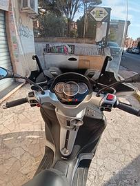 Piaggio MP3 300 - 2012