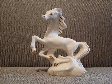 Statuina cavallo 