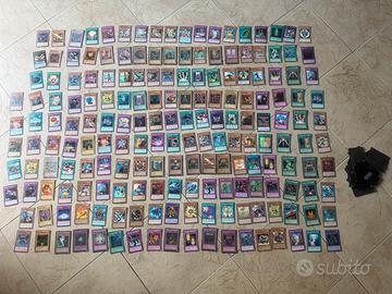 Lotto 185 carte Yu gi Oh