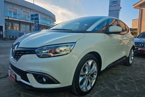 Renault Scenic Scénic Blue dCi 1.7 150 CV Initiale