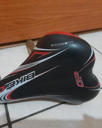 sella bicicletta 