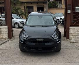 Fiat 600 Hybrid DCT MHEV La Prima