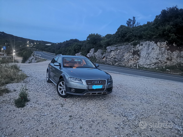 Audi A4 Allroad 3.0 tdi S-Tronic