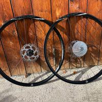 Ruote gravel 28 complete