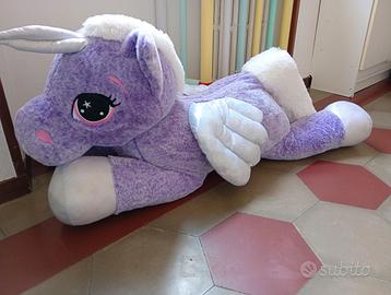 Unicorno gigante