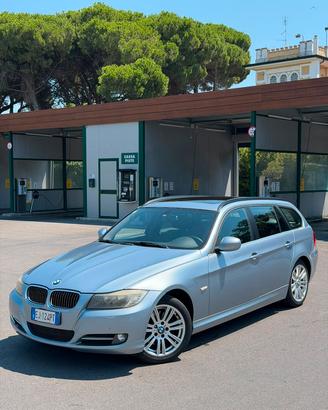 ricambi bmw e91 2011 135KW