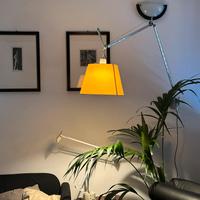 Tolomeo mega da parete