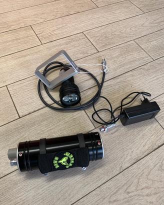Faro - torcia speleo/sub professionale dive system