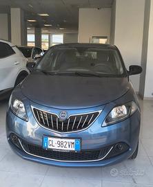 Lancia Ypsilon 1.0 FireFly 5 porte S&S Hybrid Silv