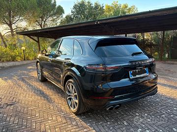 Porsche Cayenne III 2018 2.9 S tiptronic