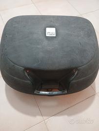 bauletto givi grande 47 litri scambiasi