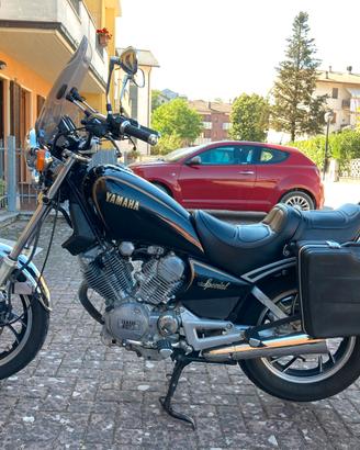 Yamaha XV 500 SE