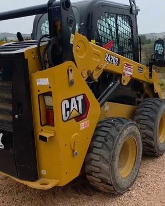 Minipala CAT 242