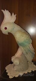 statua pappagallo in alabastro