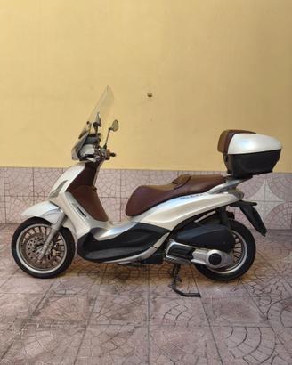Piaggio Beverly 300ie 