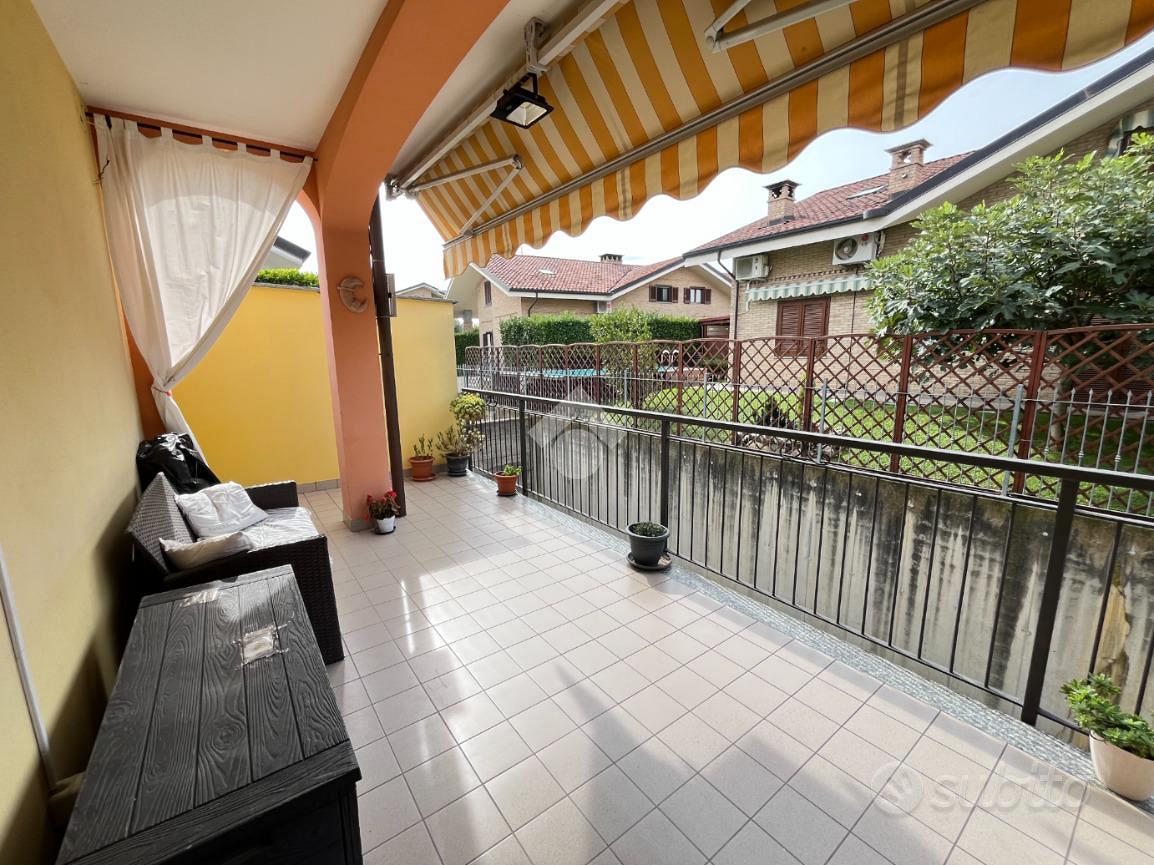 Apartment in San Francesco al Campo, Torino - Altro