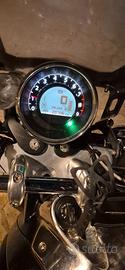 Moto guzzi 1400 custom
