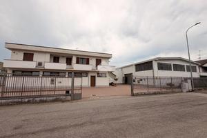 MULTILOCALE A MORTARA