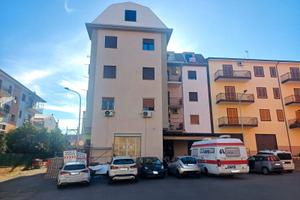 Comodo attico zona palazzetto dello sport