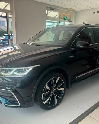 Volkswagen Tiguan Allspace 2.0 tdi R-Line 4motion 