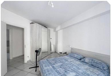 Camera da letto completa moderna