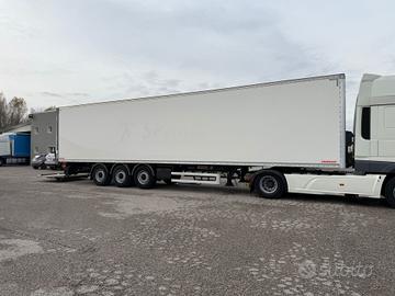 Semirimorchio furgonato Fruehauf anno 2017