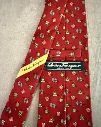 Cravatta Salvatore Ferragamo originale