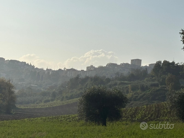 Casale con terreno- Sant' Elpidio a Mare