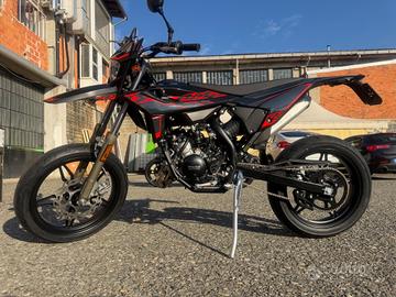 Beta RR 50