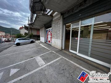 Locale - Lenola