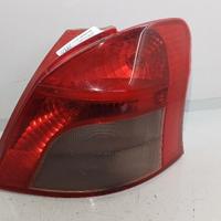 STOP FANALE POSTERIORE DESTRO TOYOTA Yaris Serie 8