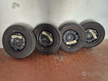 cerchi polo di 14 modello 2016 con pneumatici