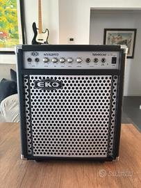 Amplificatore basso elettrico