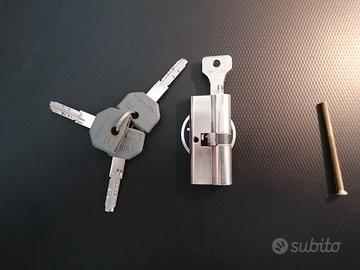 Cilindro europeo cisa asix p8