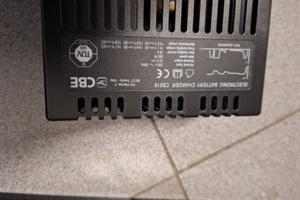Batteria AGM e Caricabatteria