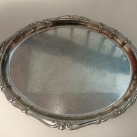 Vassoio in acciaio 25 x 20 ovale 